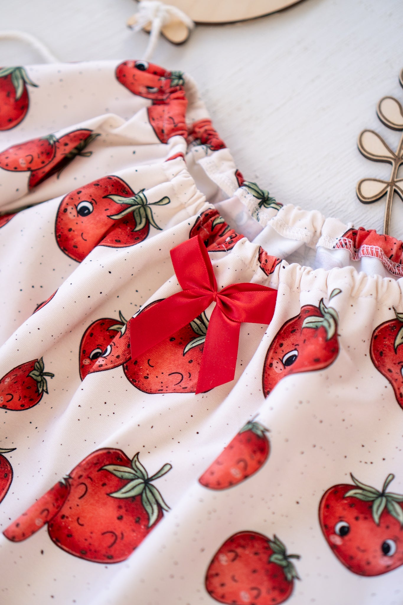 Smiling Strawberries - Jersey