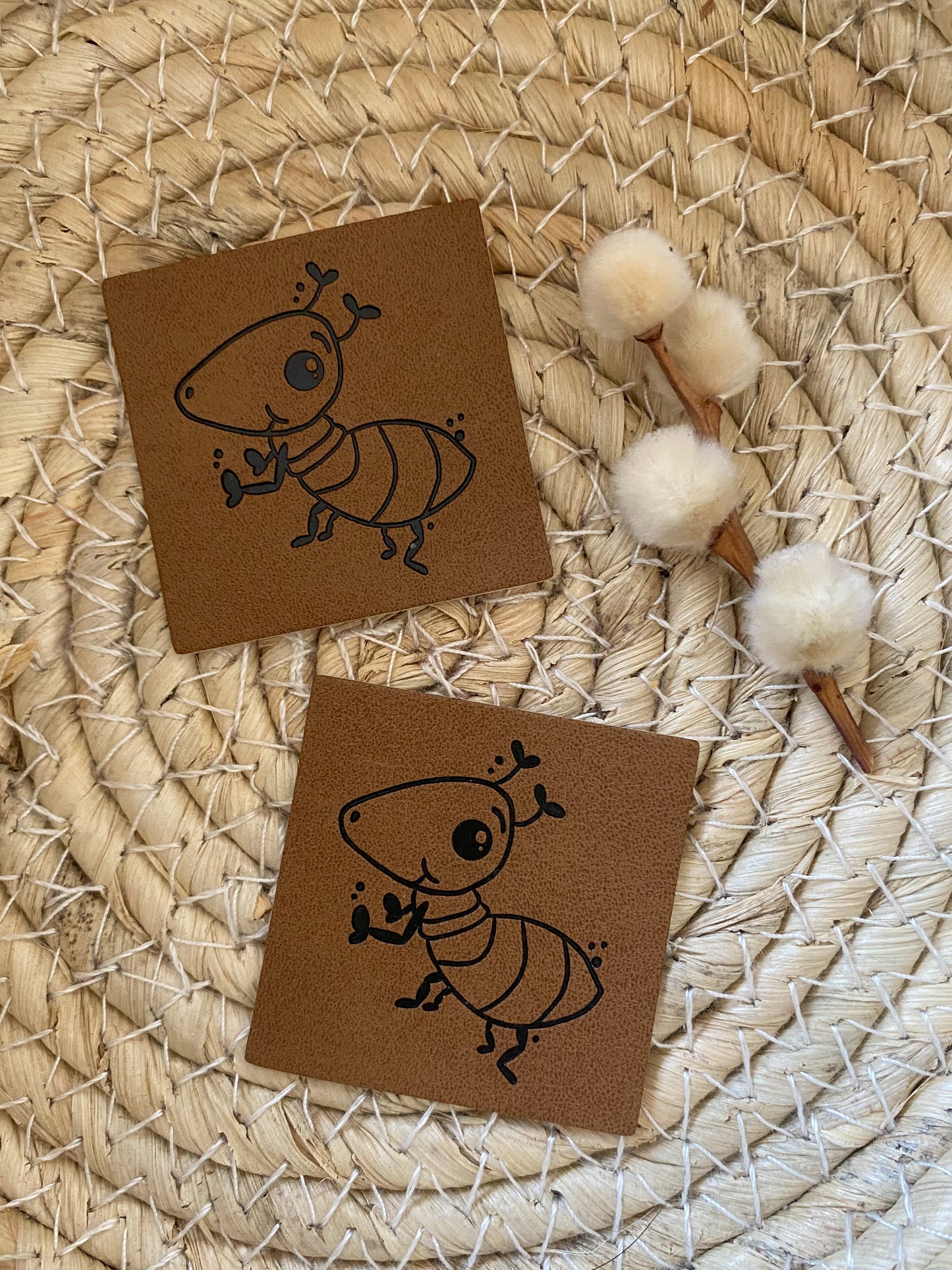 kleine Ameise - Kunstleder Label