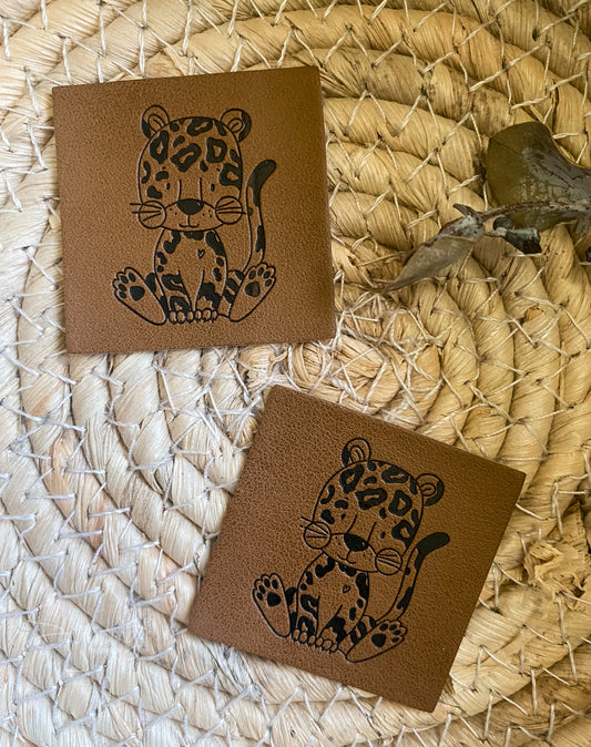 Leo Leopard - Kunstleder Label