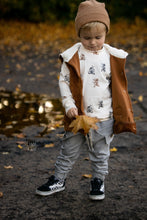 Lade das Bild in den Galerie-Viewer, Roboter Rocks cream - Rib Jersey
