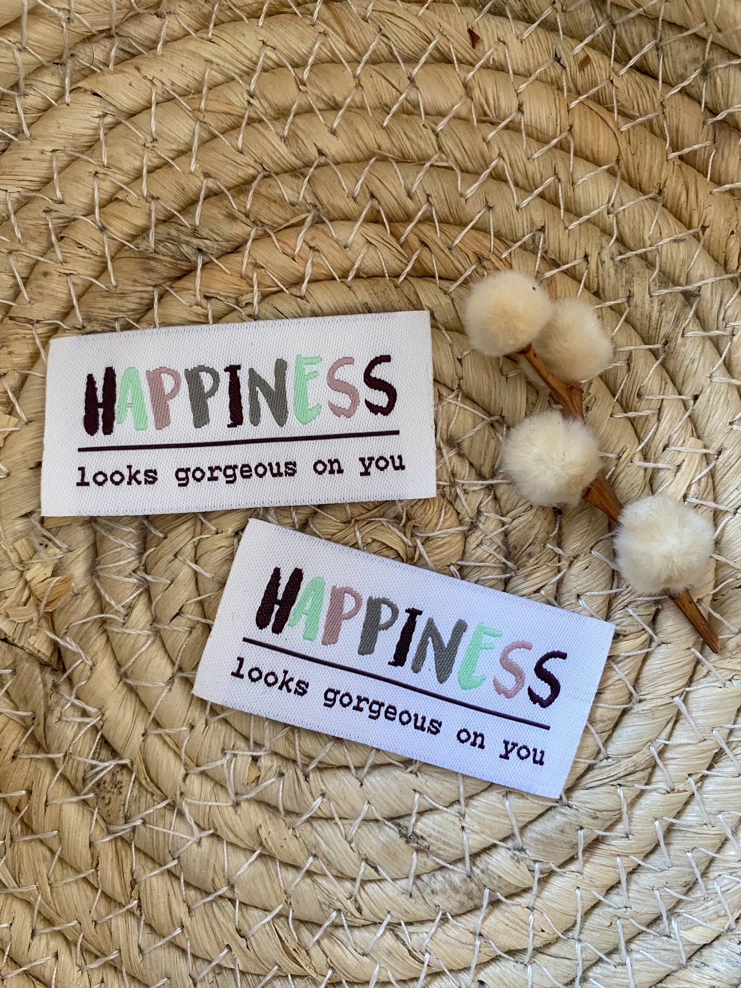 HAPPINESS bunt - Web Label