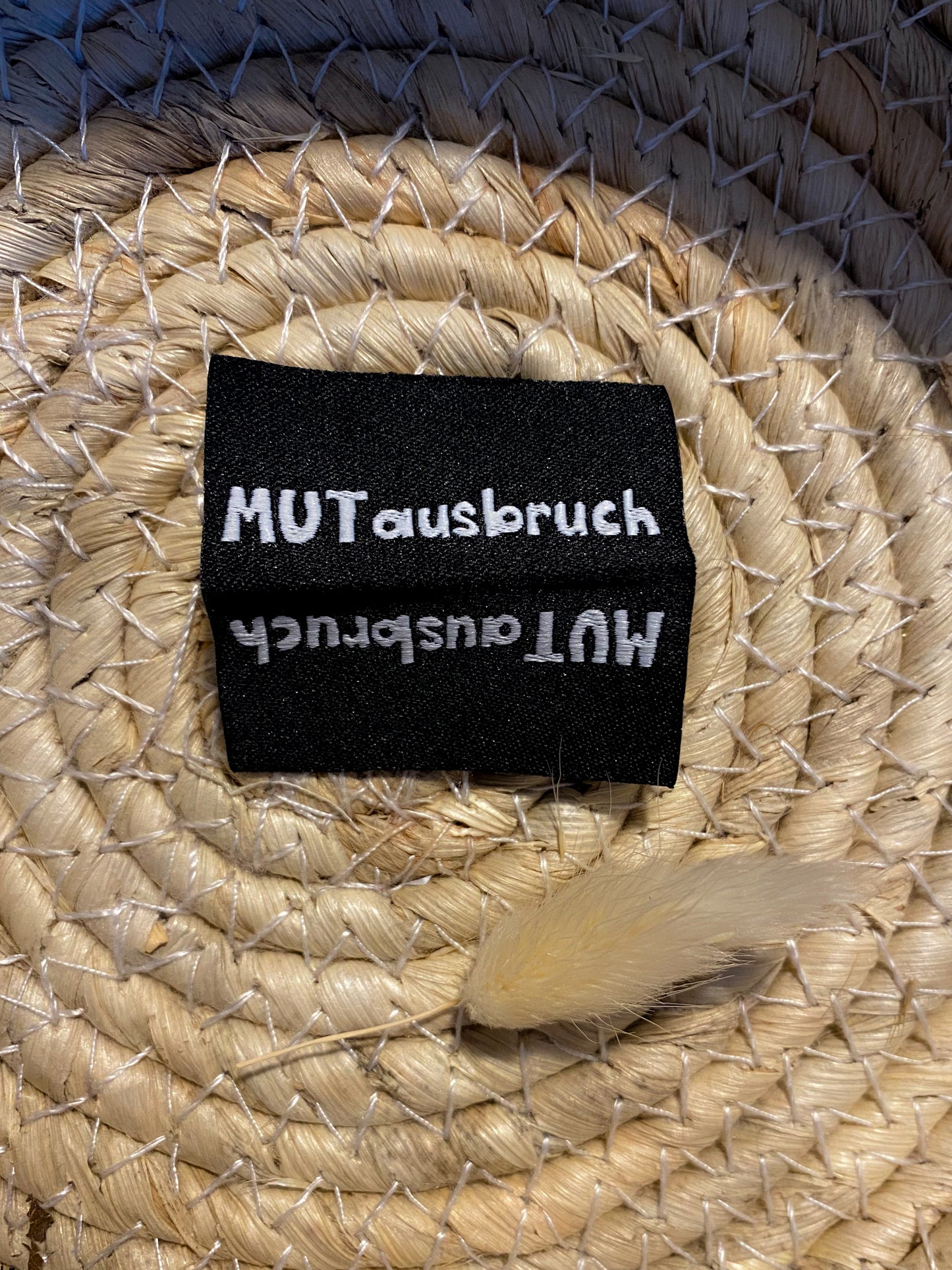 Mutausbruch - Web Label