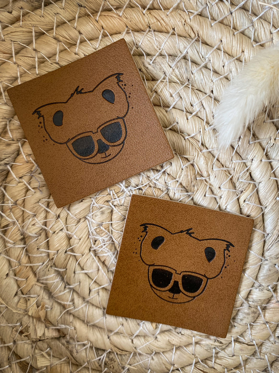 Beach Koala - Kunstleder Label