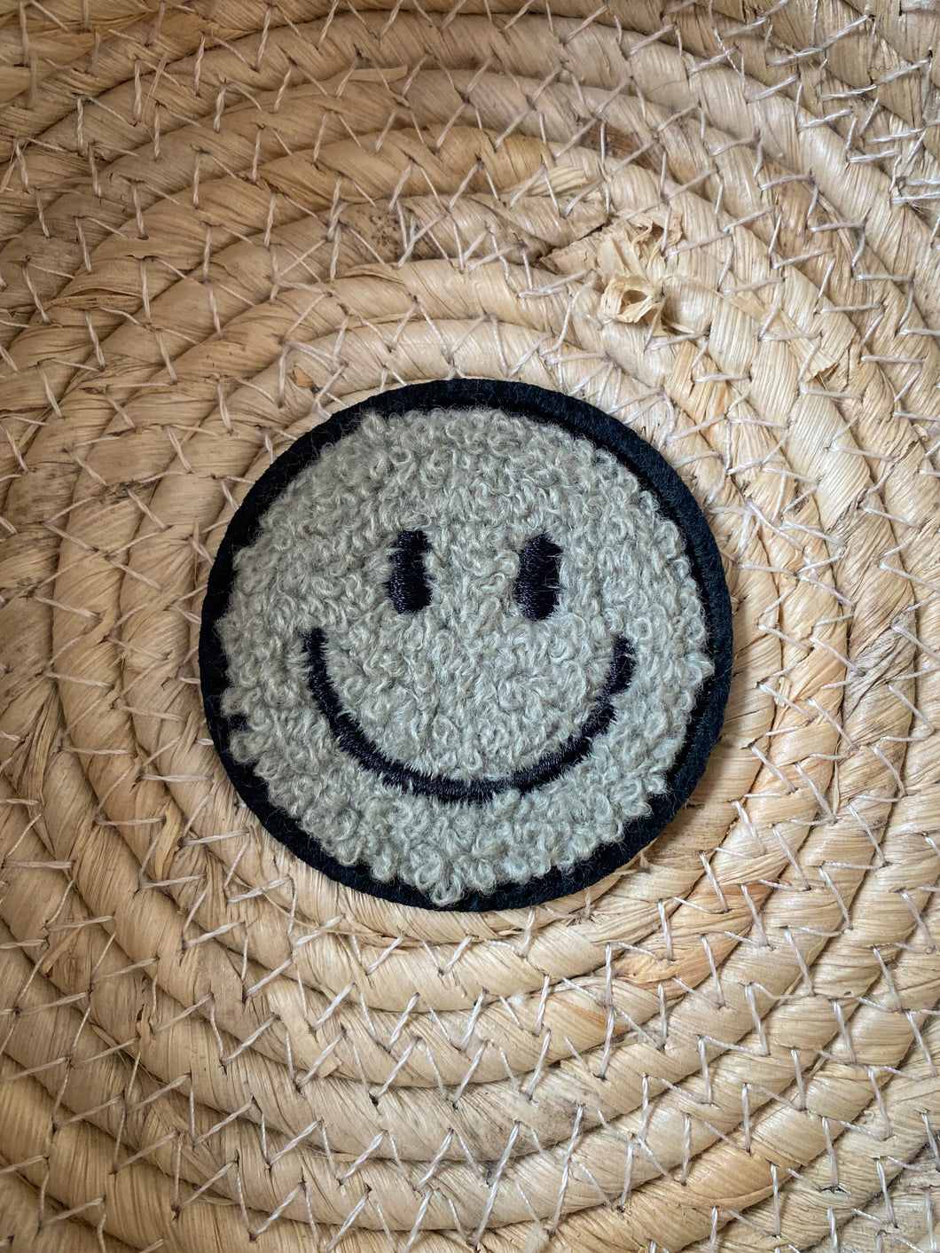 Smiley grey - Chenille Patch