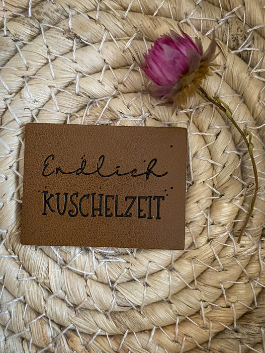 Endlich Kuschelzeit - Kunstleder Label