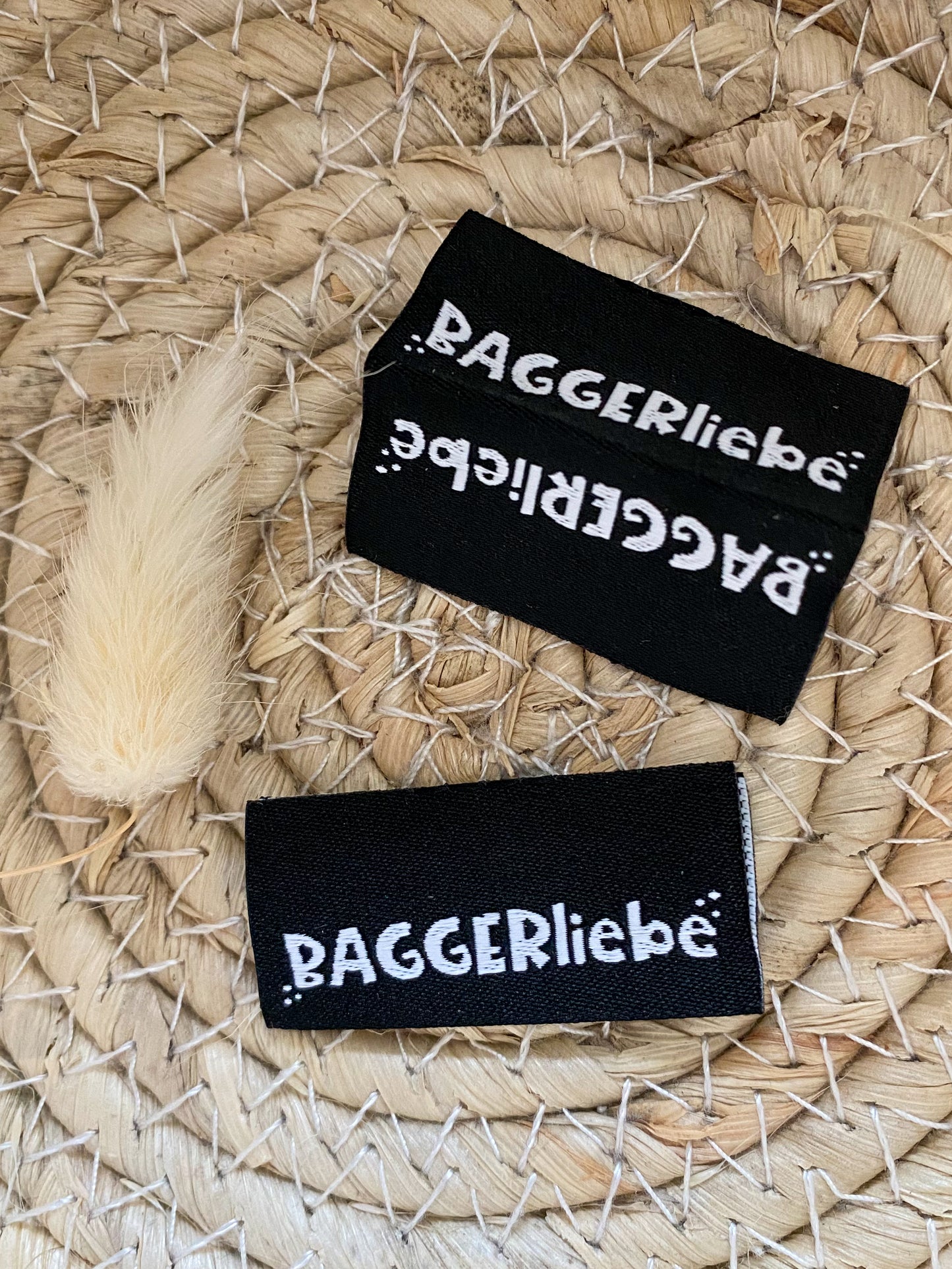 Baggerliebe - Web Label schwarz