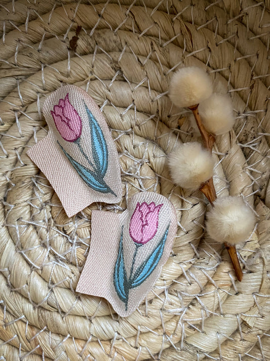 Tulpe - Puff Web Label