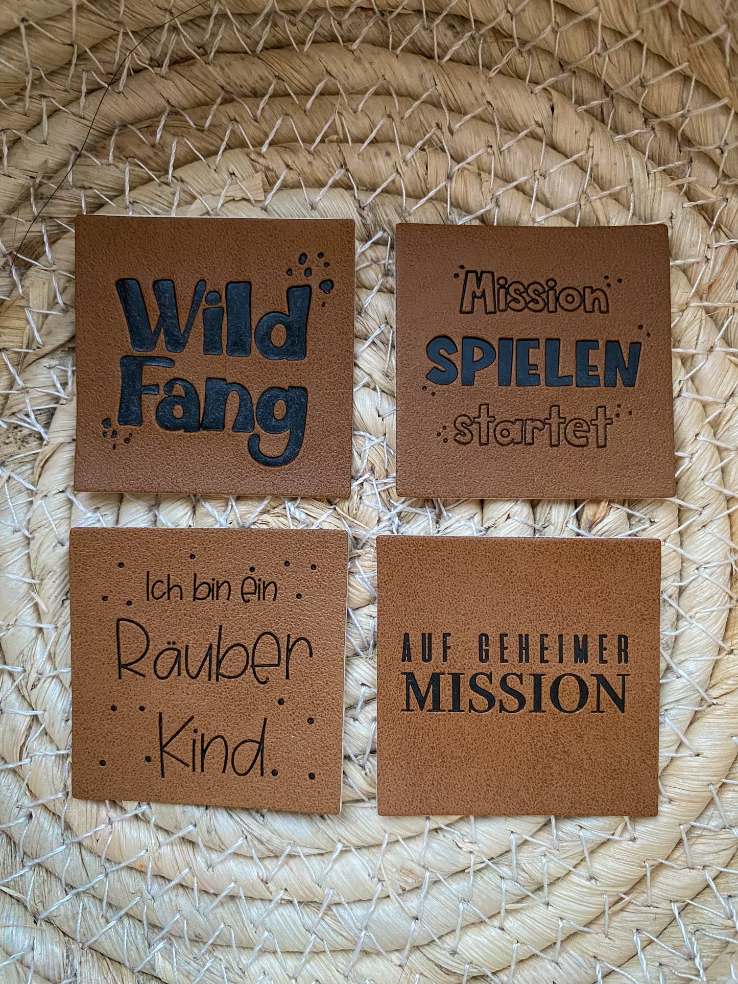 Label Set "Wildfang, ich bin ein Räuber, Mission Spielen..."