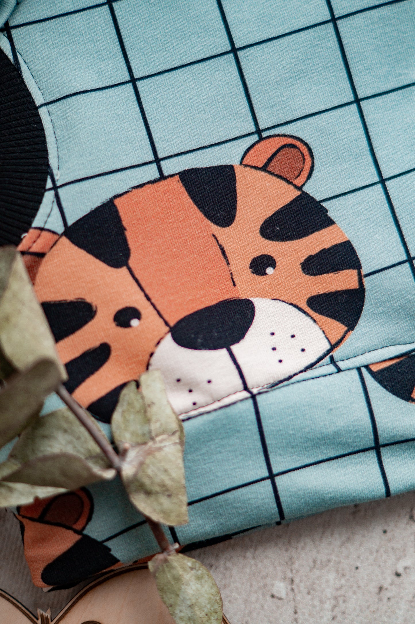 Cool Tiger - Grid  - French Terry
