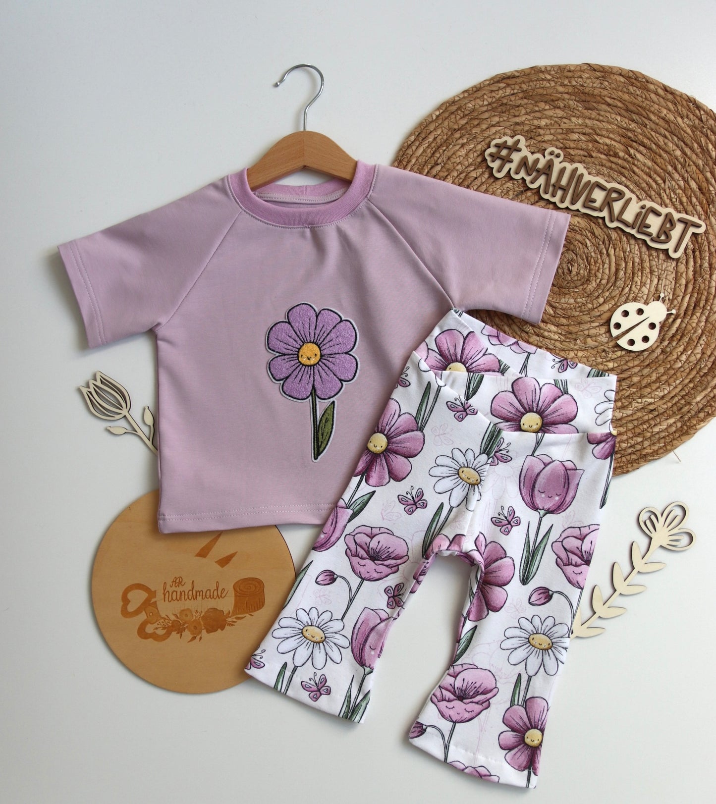 Lila Frühlingsblume - Chenille Patch
