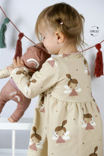 Load image into Gallery viewer, Fairy beige with brown Stars
