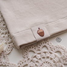 Lade das Bild in den Galerie-Viewer, Eichel Label
