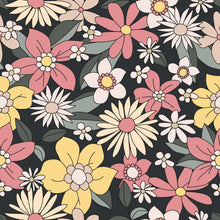 Lade das Bild in den Galerie-Viewer, Retro Blumen schwarz Softshell
