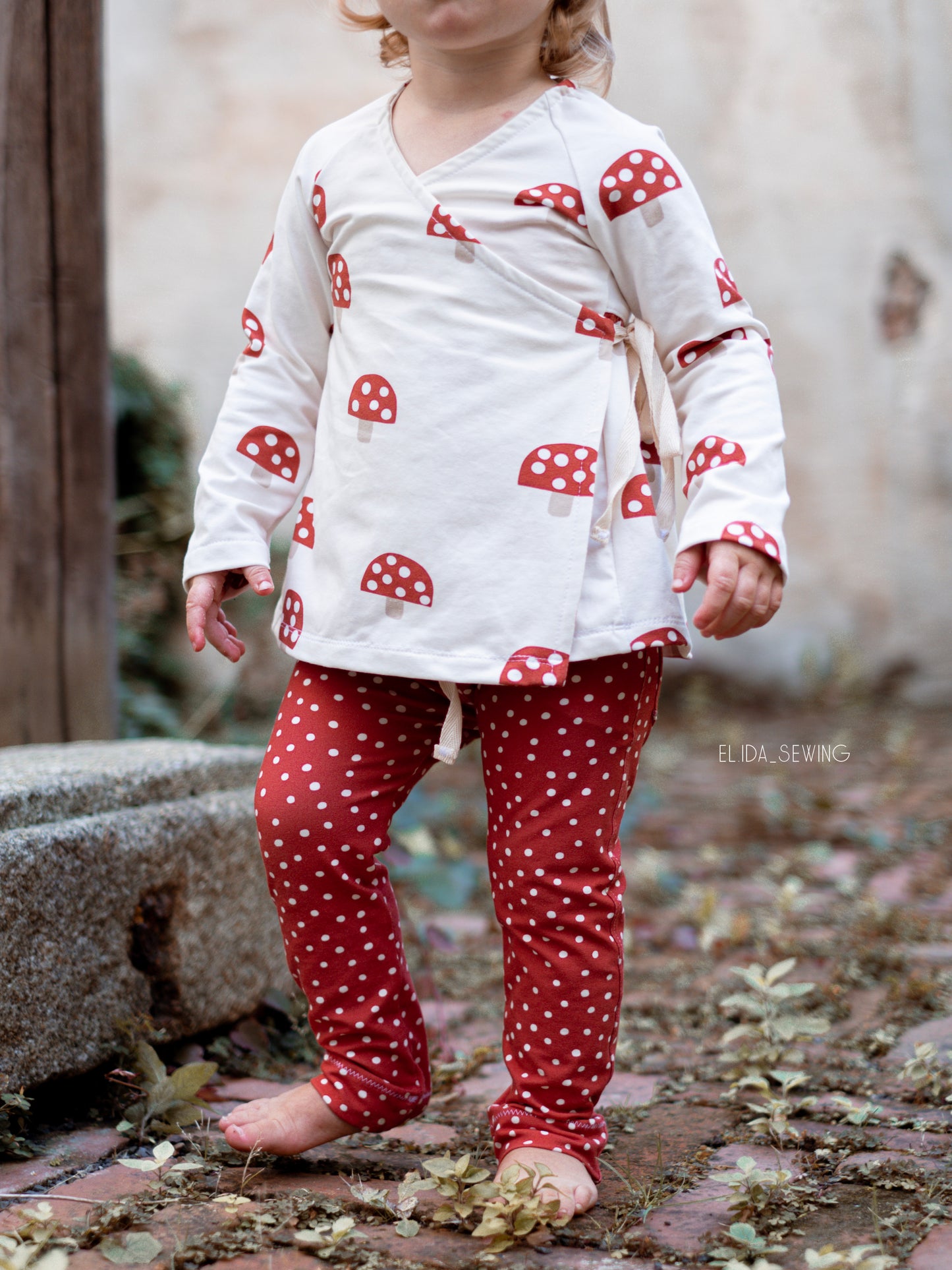 Dots red/cream