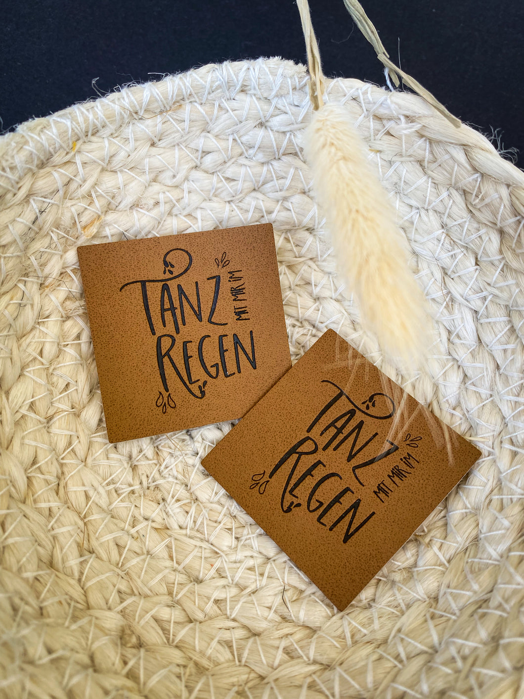 Tanz mit mir im Regen Label