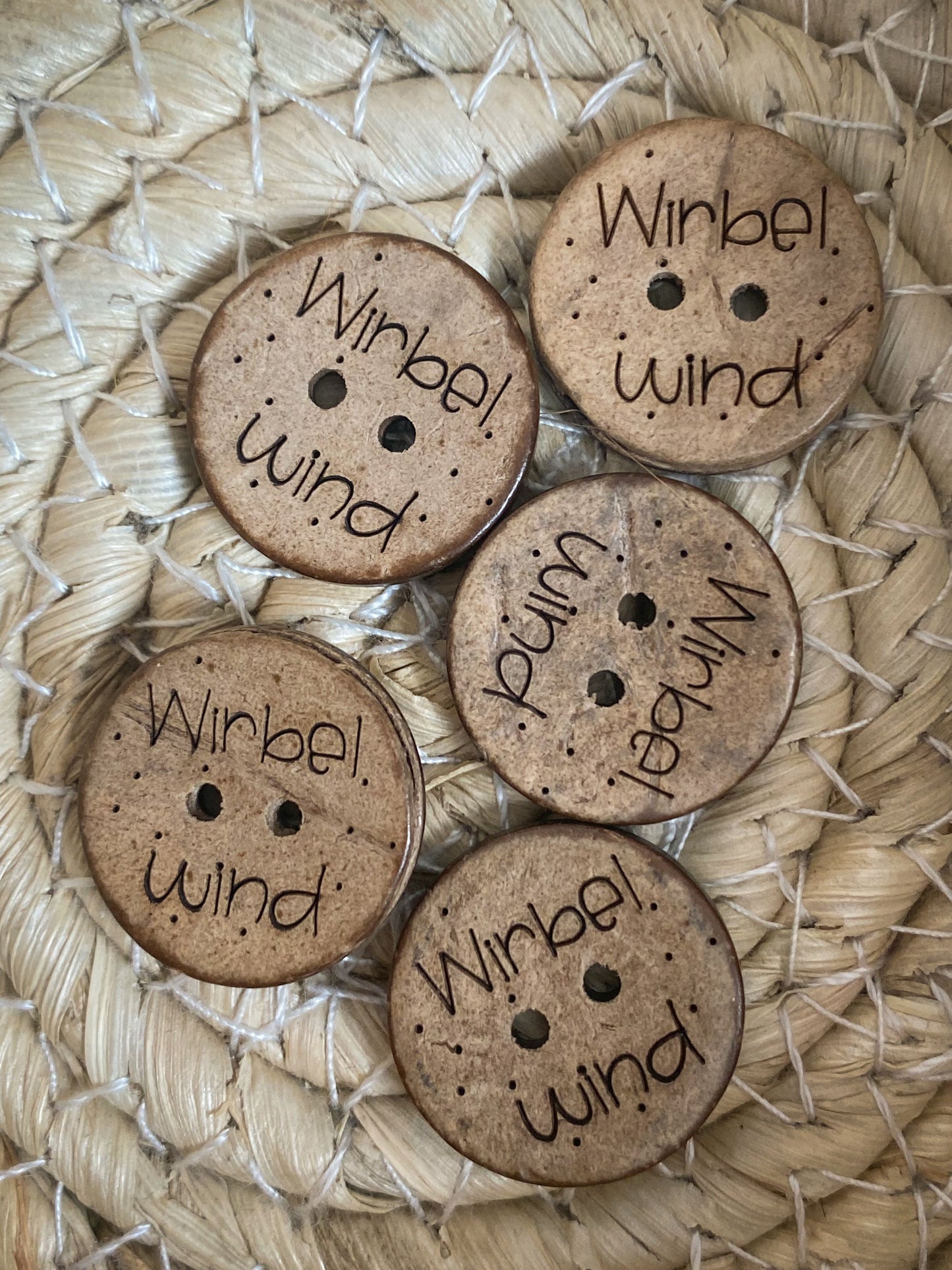 Knopf Wirbel Wind