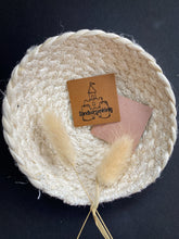 Load image into Gallery viewer, Sandburgenkönig Label
