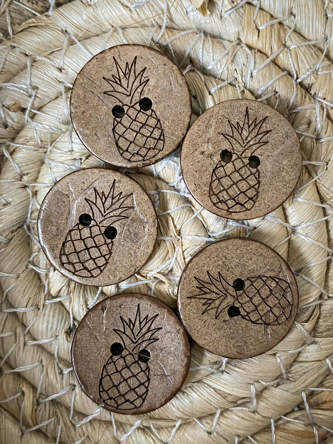 Knopf Ananas