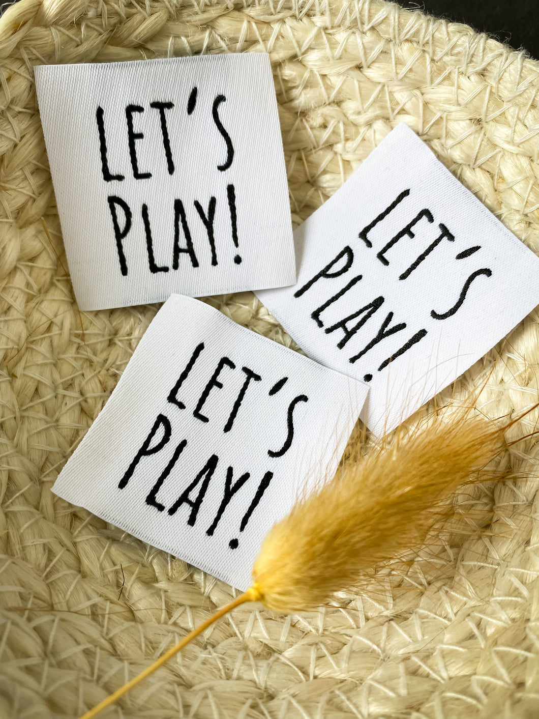 Lets Play Label