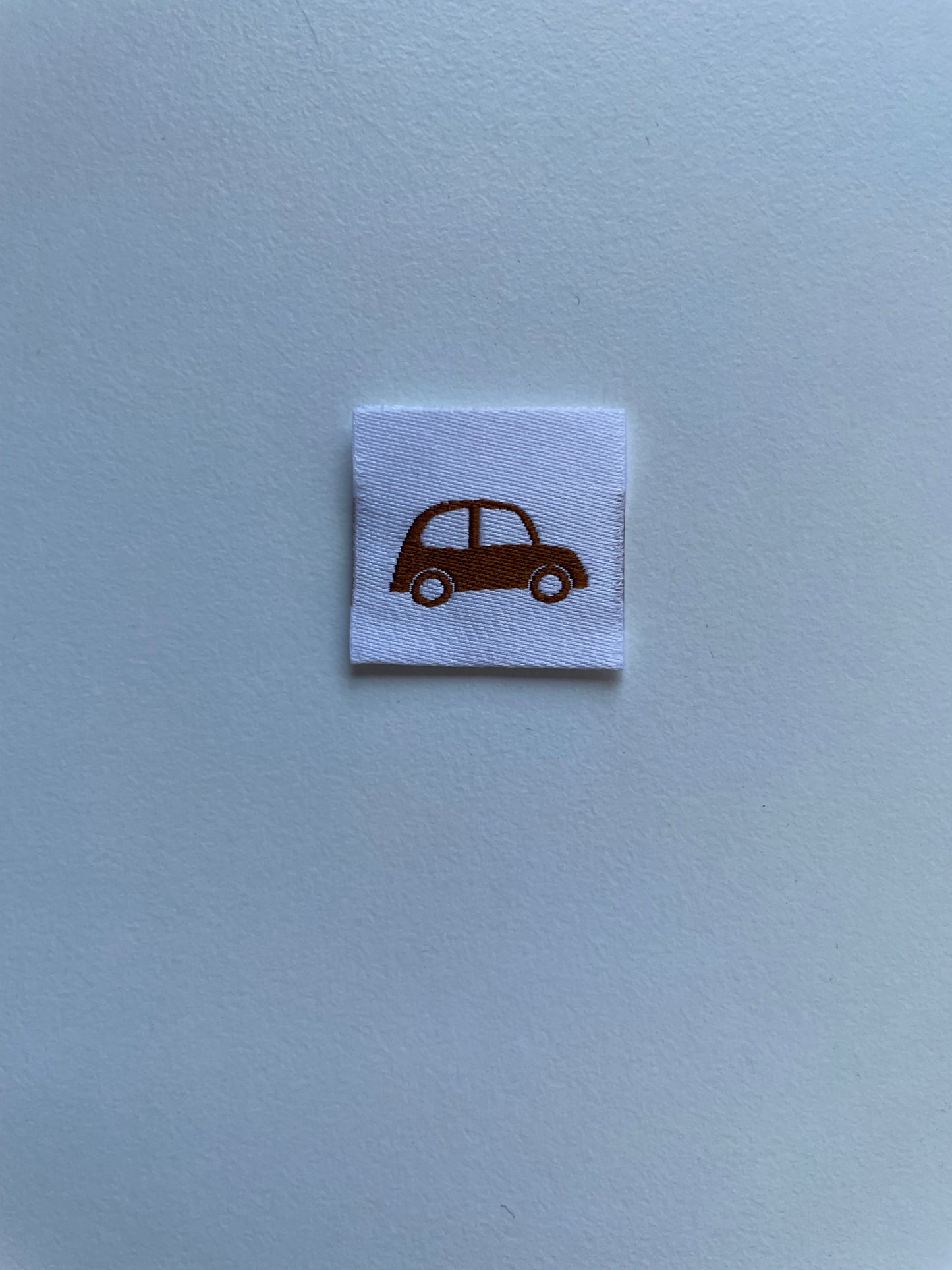 Auto braun Web Label