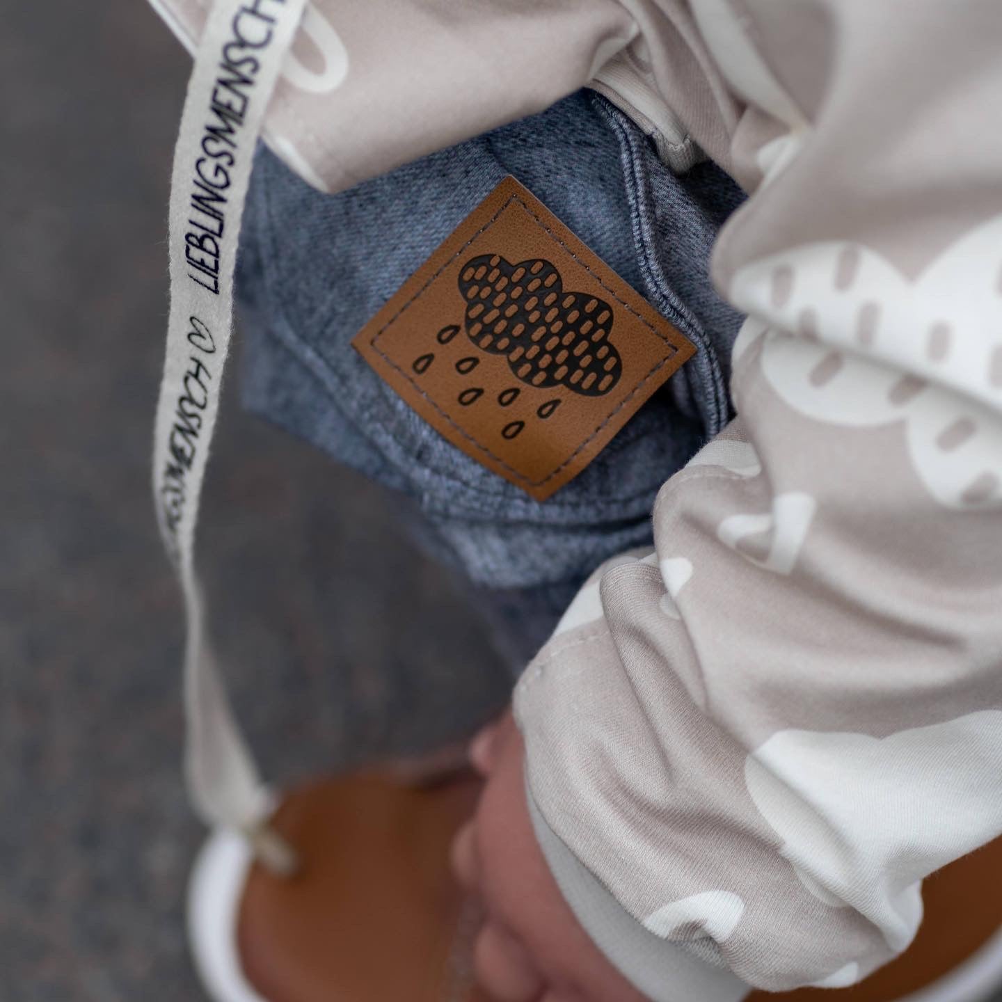 Rainy Cloud Label