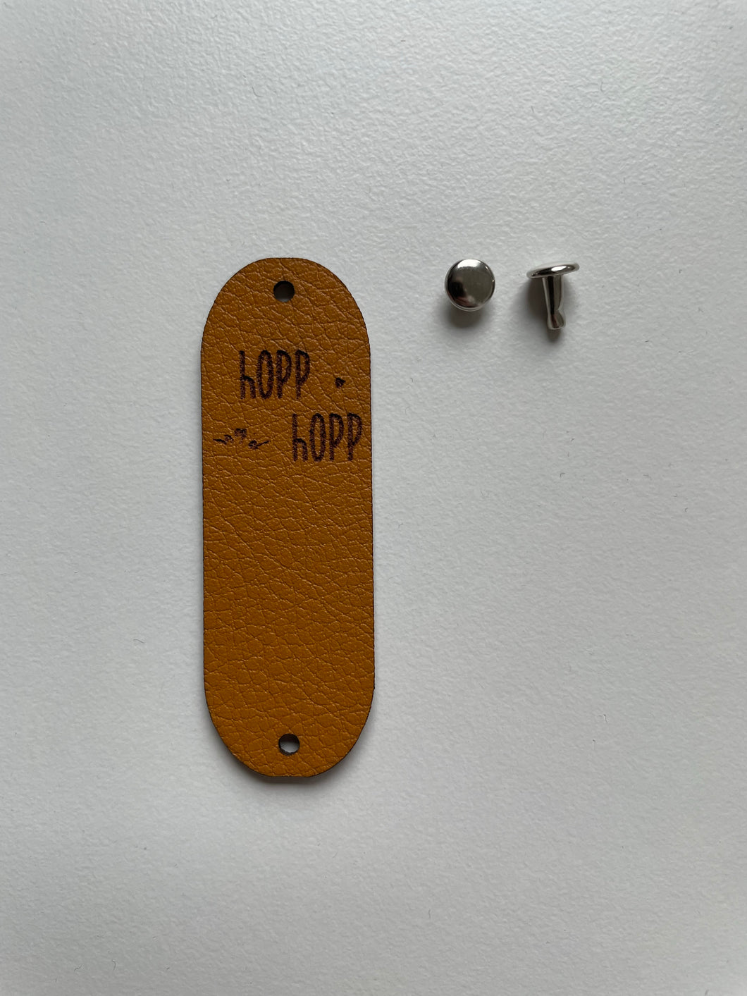 Hopp Hopp Knick Label