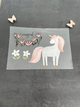 Lade das Bild in den Galerie-Viewer, Magical Unicorn Bügelbild groß
