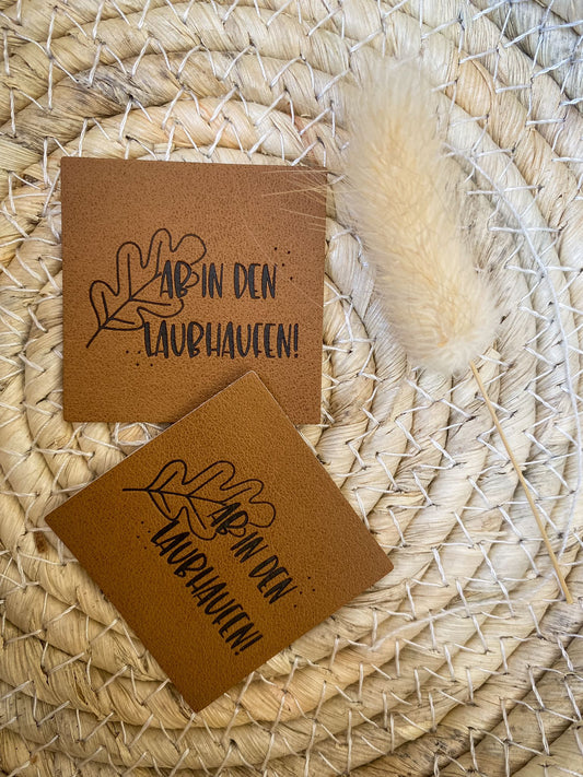 Ab in den Laubhaufen Label